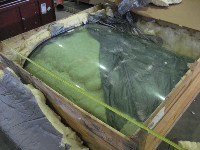 Windshield Glass CASE 2388-116809A5,387899A1
